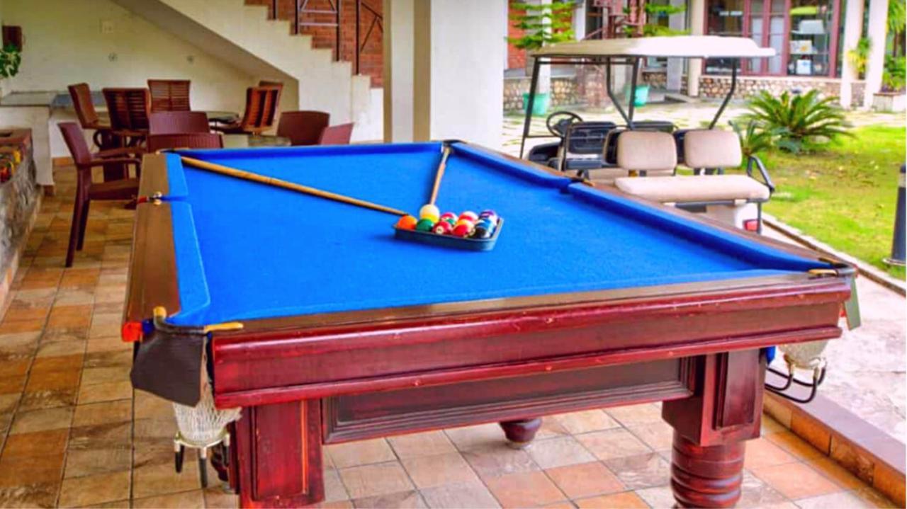 דהראדון Pyramid Home Divine - A Wellness Resort מראה חיצוני תמונה