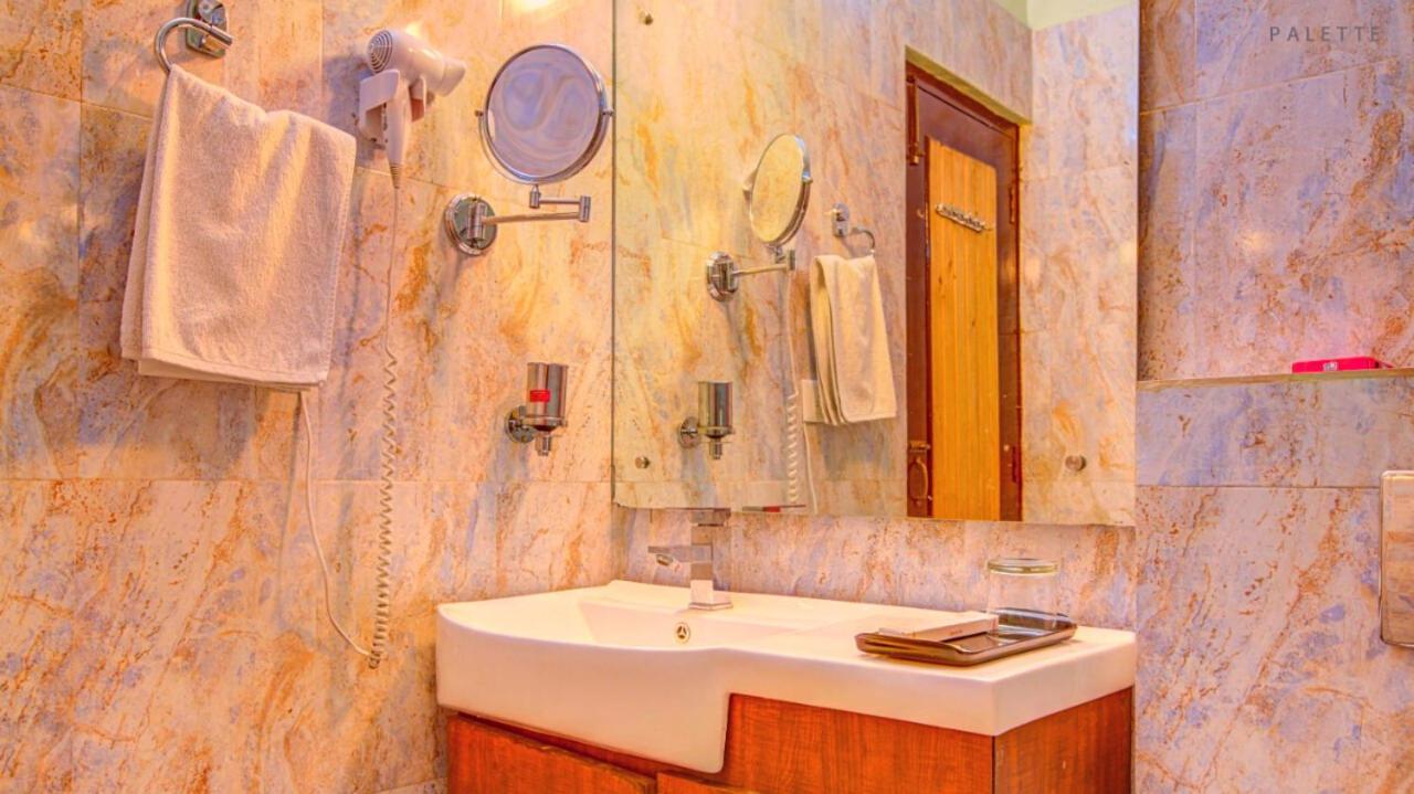 דהראדון Pyramid Home Divine - A Wellness Resort מראה חיצוני תמונה